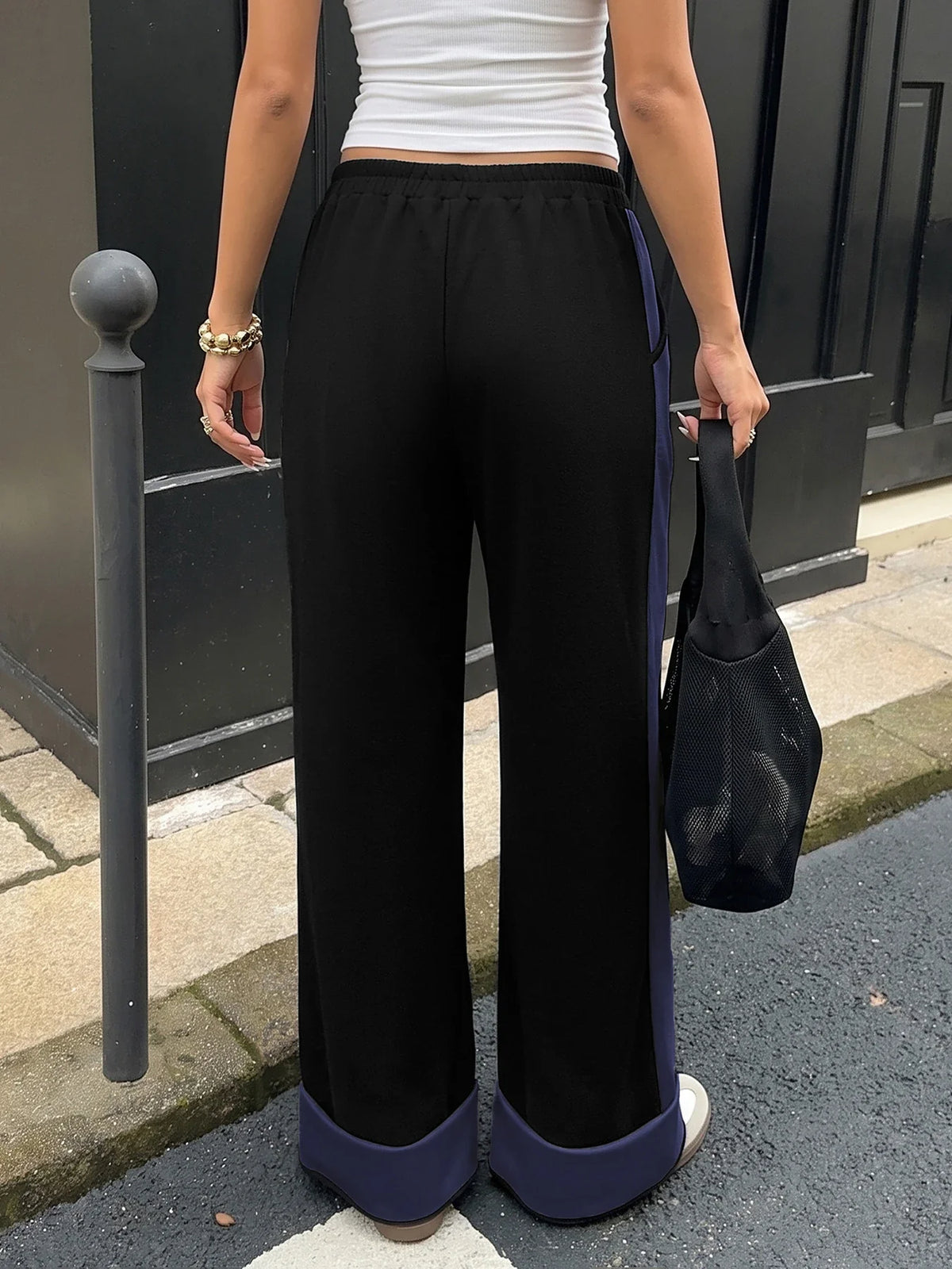 Women's Contrast Panel Wide Leg Sweatpants – Relaxed Fit Drawstring Pants with Pockets